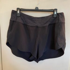 Outdoor Voices Hudson 2.5" Shorts